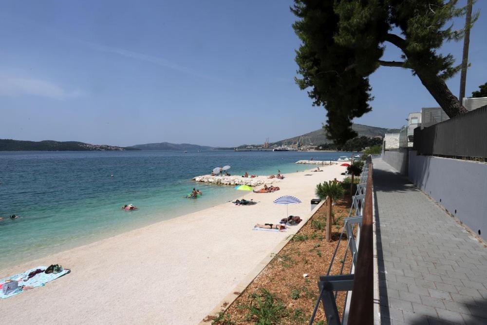 Apartments Gracia & Toni Trogir Exterior foto